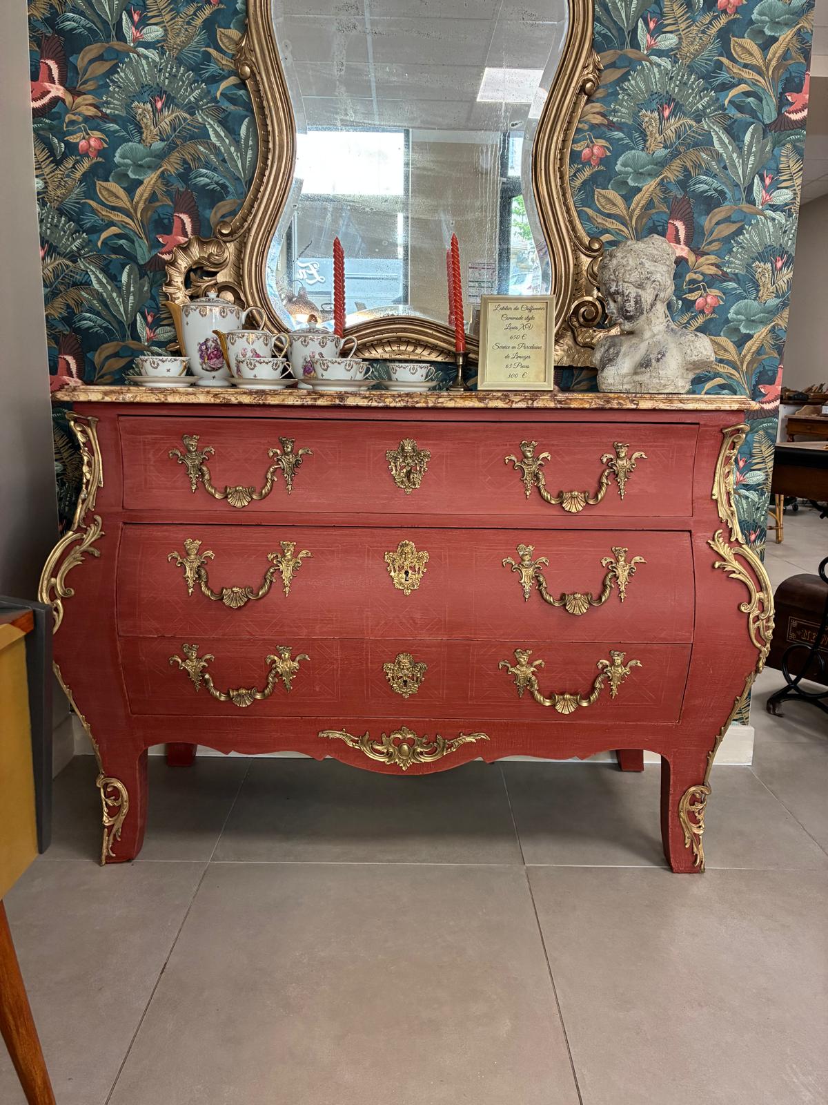 commode de style louis xv
